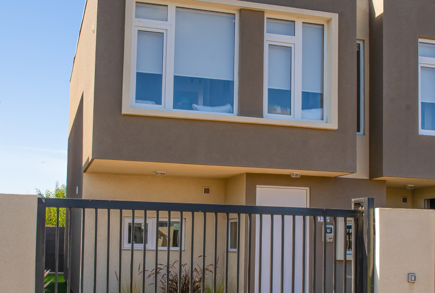 TOWNHOUSE A Fachada